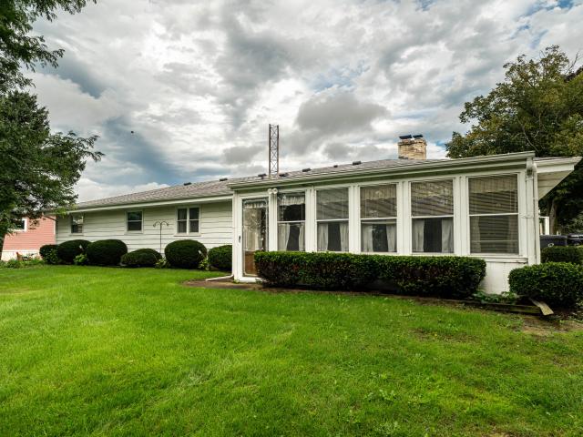1638 Meadowlane Ave