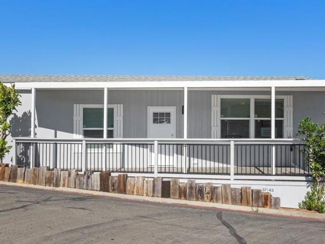1638 Calavo Road 43