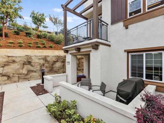 16306 ridgehaven dr unit 104