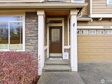 1630 th Drive SE