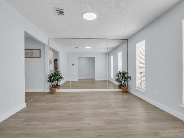 16318 Royal Mile Lane