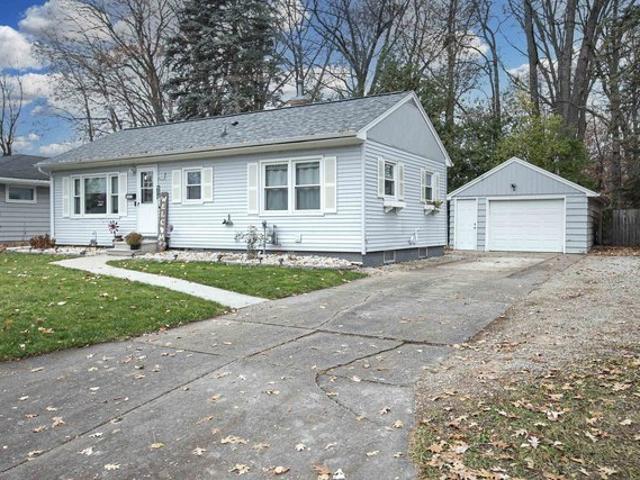 1631 N Racine St, Appleton, WI 54911