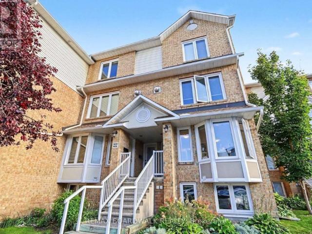 1631 Locksley Lane Ottawa, ON K1J1B6