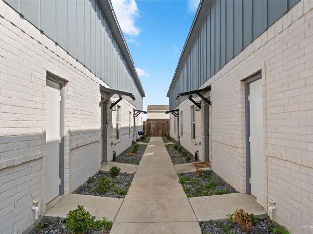 1631 Playa Dr, Weslaco, TX 78596 | MLS #496544