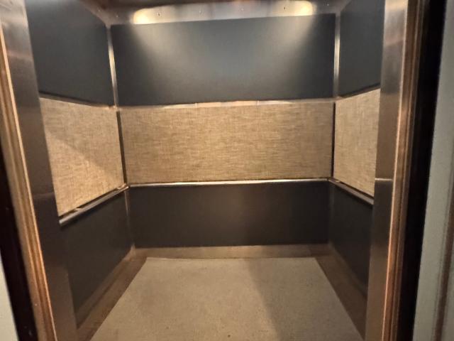 1631 S Michigan Avenue # 402
