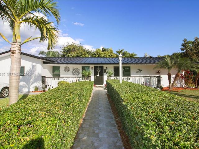 16323 SW 103rd Pl, Miami, FL 33157 | MLS #A11968