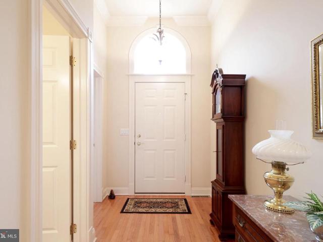 1632 Bristol Avenue # 202