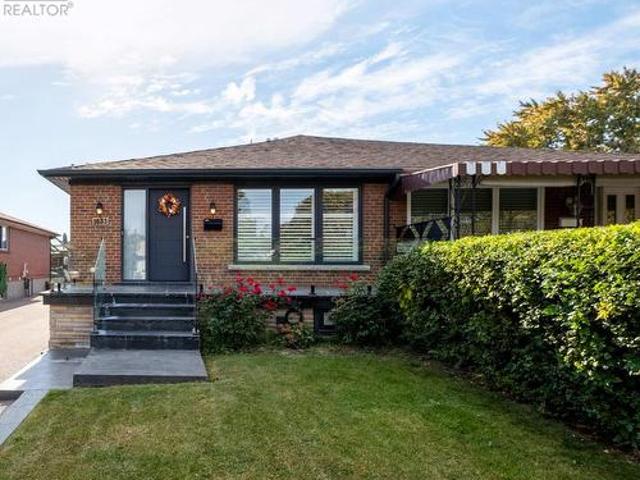 1633 Coram Crescent, Mississauga, ON, L4X 1L1 house for sale | Listing ID W13835 | Royal LePage