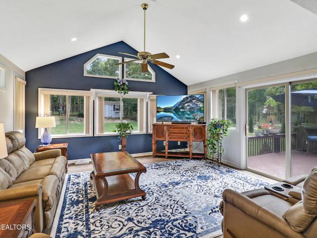 163 & 159 Lakeside Drive