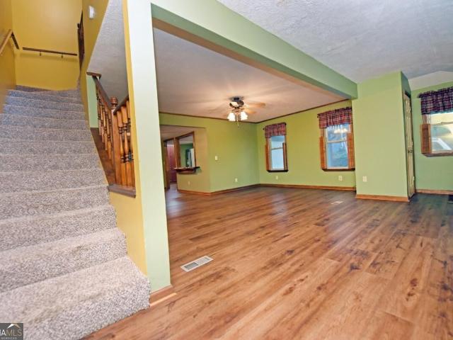 163 B Townhouse Drive 6