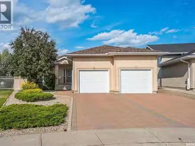 163 Blackburn Crescent, Saskatoon, SK, S7V 1E7 house for sal.