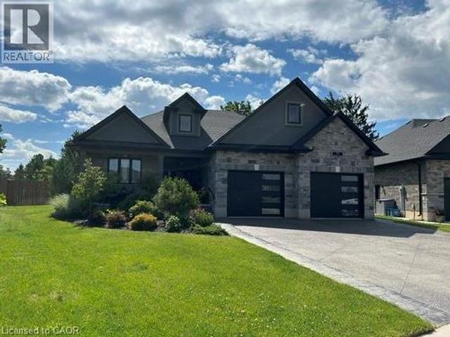 163 Gibbons Street, Waterford, ON, N0E 1Y0 house for sale | Listing ID 40841 | Royal LePage