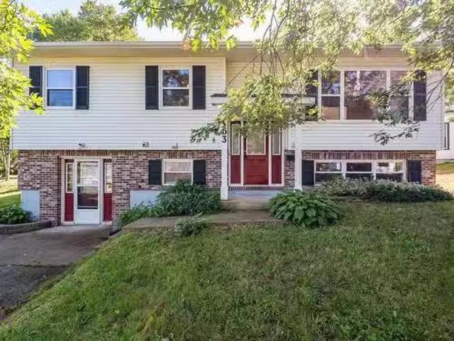 163 Oakdene Avenue, Kentville, NS, B4N 2C2 house for sale L.