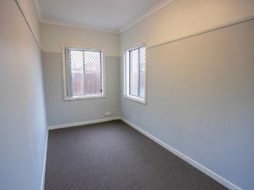 1/63 Stewart Avenue