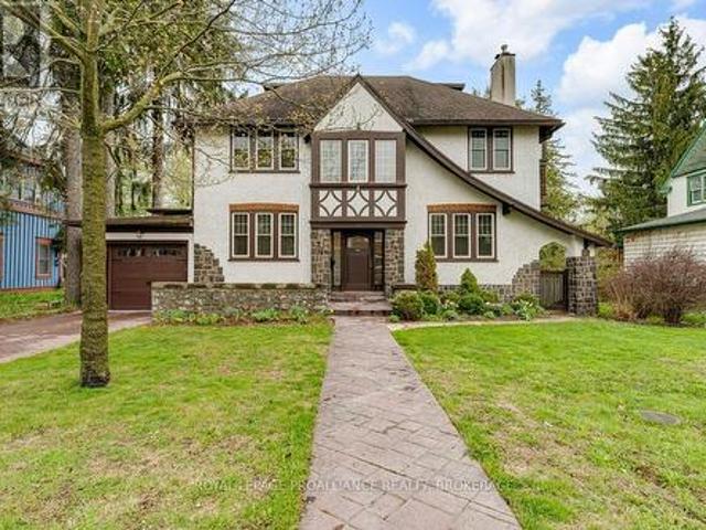 163 Pine Street, Gananoque, ON, K7G 1C6 house for sale | Listing ID X13646 | Royal LePage