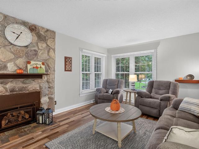 163 Robinson Road