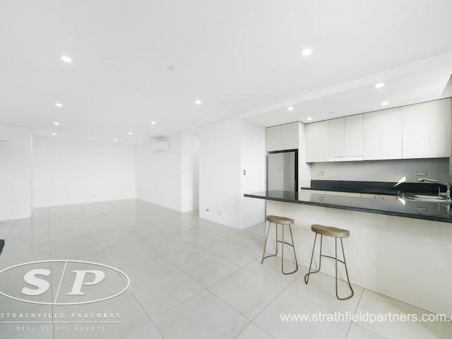 16/3 Railway Parade, Burwood