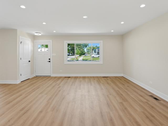 163 W Manchester Drive