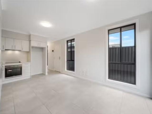 163a Eighteenth Ave, Austral Apartment for rent Listed by One.