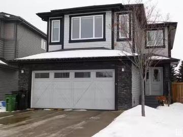 Carlton, Edmonton, Alberta - Patio, Garden