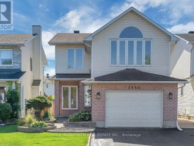 1644 Toulouse Crescent Ottawa, ON K1C6K5