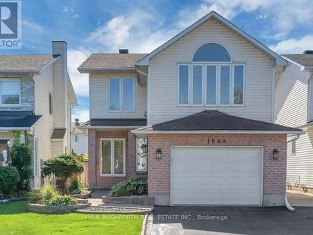 1644 Toulouse Crescent, Ottawa, ON, K1C 6K5 house for lease | Listing ID X13822 | Royal LePage