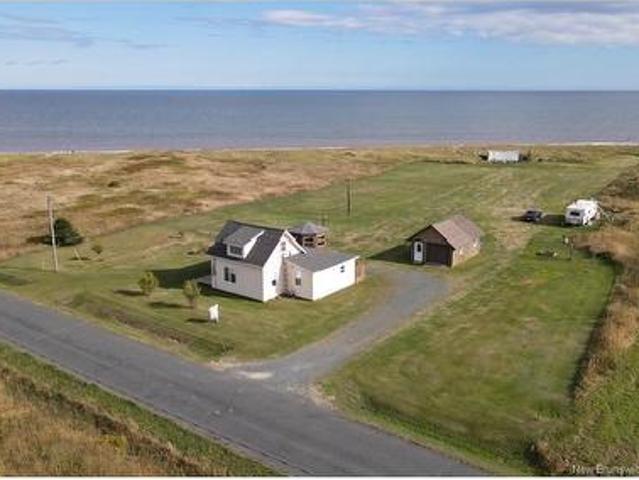 1645 Ch. Wilson Point, Miscou, NB, E8T 2G8 house for sale | Listing ID NB139549 | Royal LePage