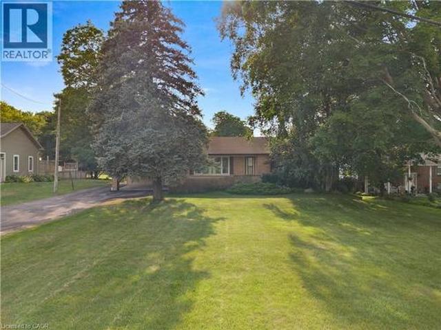 1645 King Street N, St. Jacobs, ON, N0B 2N0 house for sale | Listing ID 40851 | Royal LePage