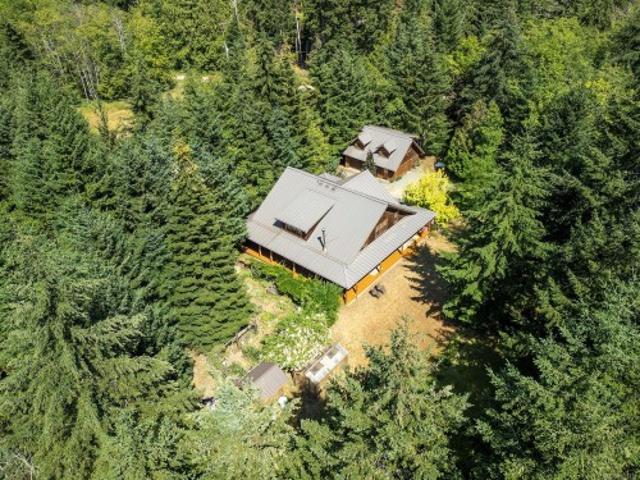 1645 Lea Smith Rd, Hornby Island, BC, V0R 1Z0 house for sale | Listing ID 1031 | Royal LePage