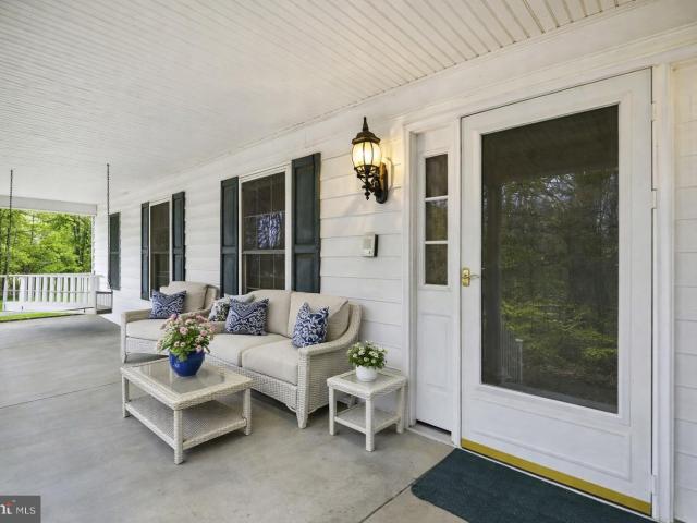 1645 Timber Summit Dr, Westminster, MD 21157 | MLS #MDCR2034