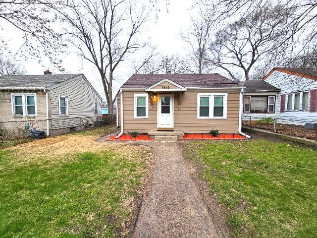 1645 W 40th Ave, Gary, IN 46408 | MLS #831590