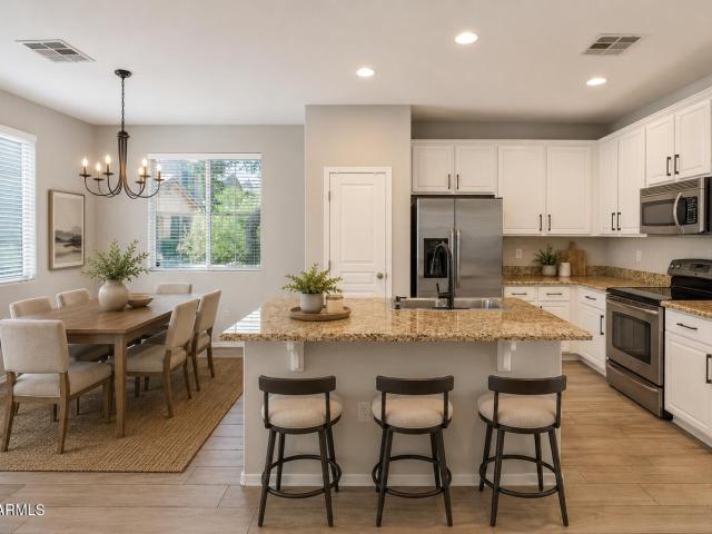 1646 e joseph way