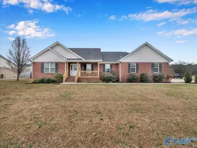 1646 GANT RD, SCOTTSBORO, AL 35769
