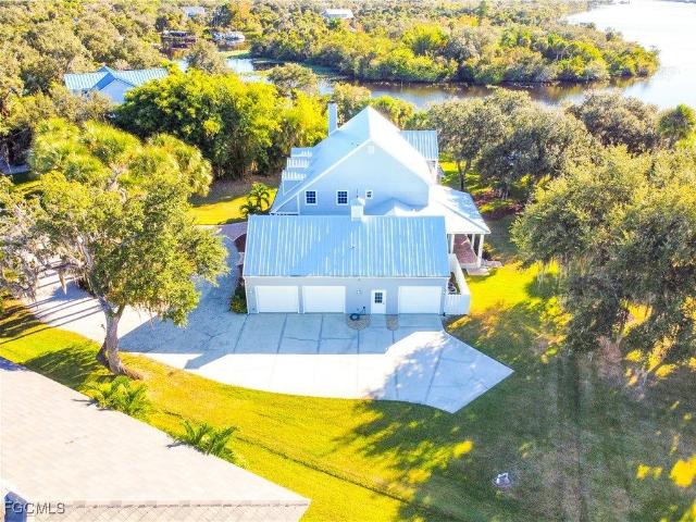 16470 Oakview Cir, Alva, FL