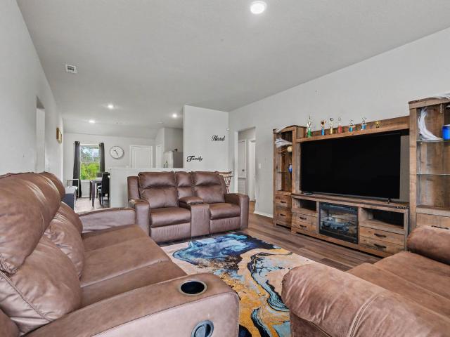 1640 Carillon Lane