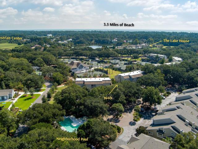 1640 Live Oak Park