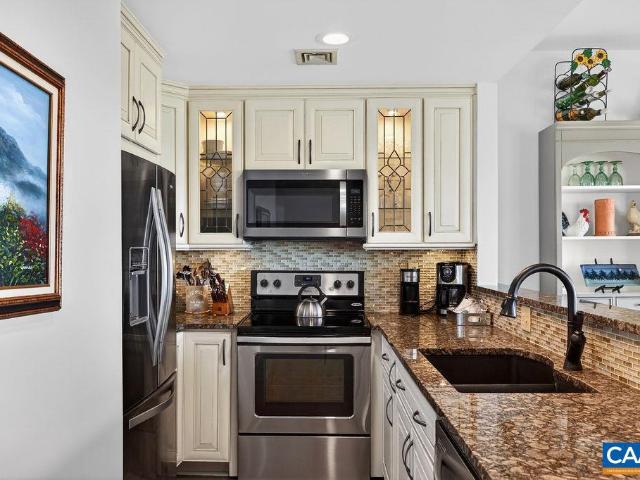 1641 Overlook Condos