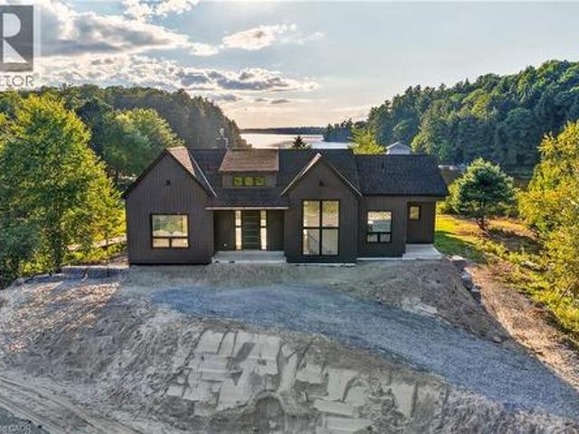 1641 Brackenrig Road, Port Carling, ON, P0B 1J0 house for sale | Listing ID 40854 | Royal LePage