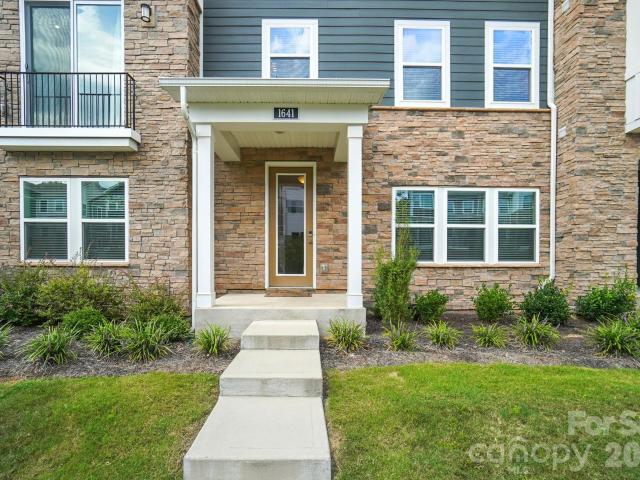 1641 Unison Dr, Charlotte, NC 28262 | MLS #4341