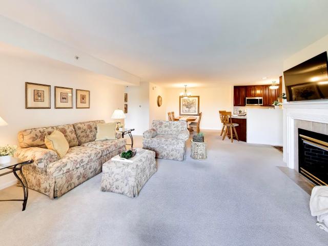 1641 White Oak Avenue #2c