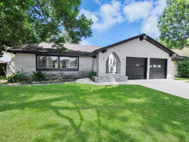 16427 Hickory Knoll Drive