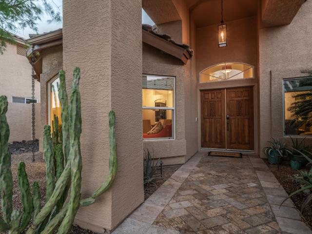 1642 e nighthawk way
