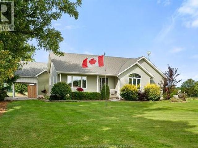 1642 Road 2 West, Kingsville, ON, N9Y 2E4 house for sale | Listing ID 26023 | Royal LePage