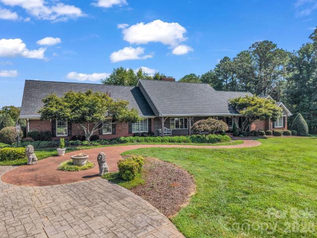 164 Brookfield Drive