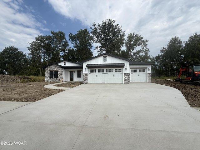 164 Dealey Dr, Convoy, OH 45832