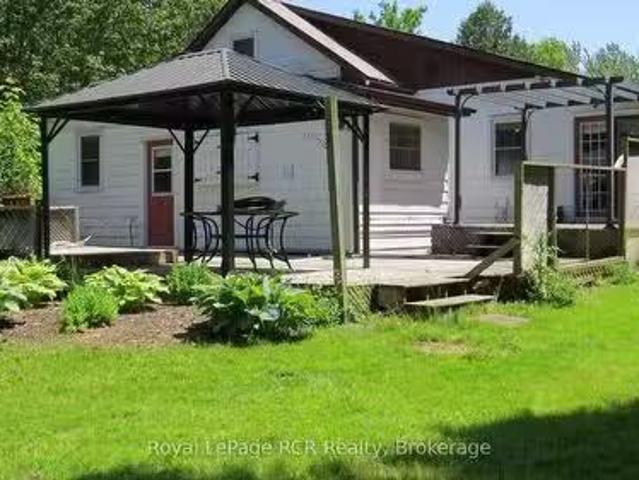 164 Edward Street, Saugeen Shores, ON, N0H 2L0 house for sal.