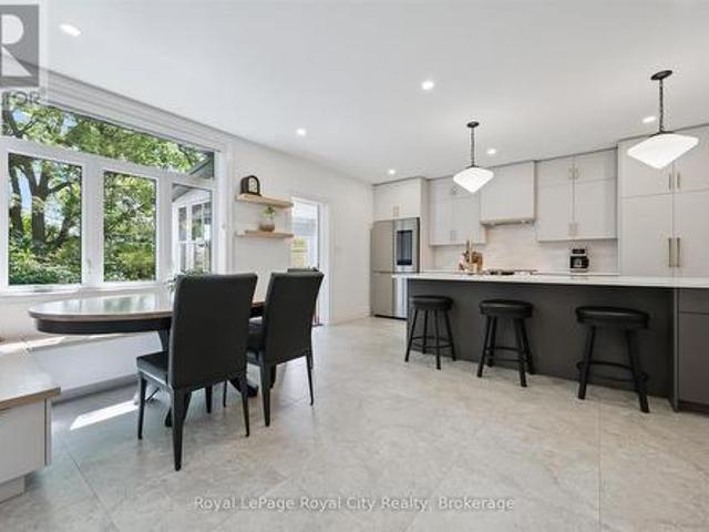 164 King Street, Guelph General Hospital, ON, N1E 4R1 house for sale | Listing ID X13873 | Royal LePage