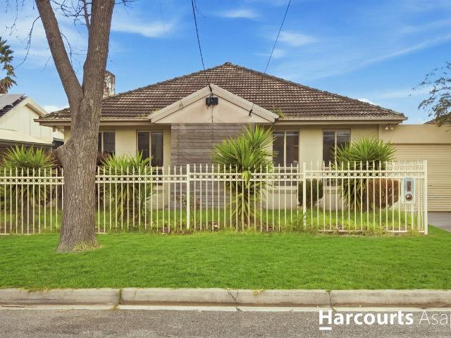 1/64 Hughes Crescent, DANDENONG NORTH, VIC 3175