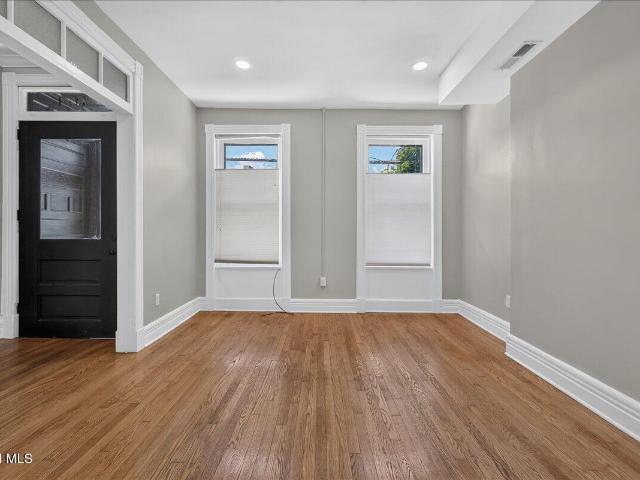 164 Lark Street