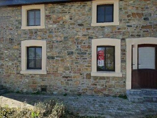 164 m2 apartment for rent in Manhay